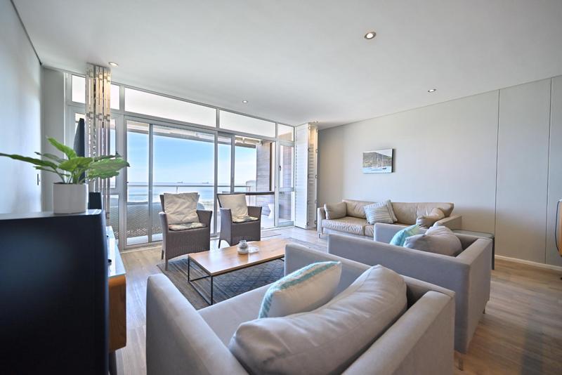 To Let 3 Bedroom Property for Rent in Dolphin Beach Western Cape